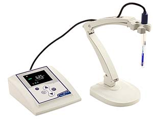 Labor-Multiparameter-Messgert EC-31 multi, pH- und Leitfhigkeitsmessung u.a., hochauflsendes Farbdisplay,leichte Handhabung in der tglichen Routine, DHS-Funktion</p>Laboratory multi-parameter measuring device EC-36 multi,  pH and conductivity measurement, etc., high-resolution color display, easy handling in daily routine</p>Laborbedarf,pH-Messung, Leitfhigkeitsmessung